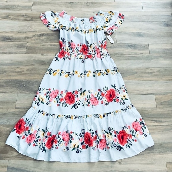 Old Navy Dresses & Skirts - Old Navy Floral Long Dress